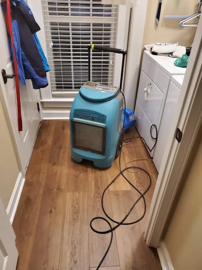 Commercial dehumidifier deployed for Flood Damage Cleanup in Tukwila